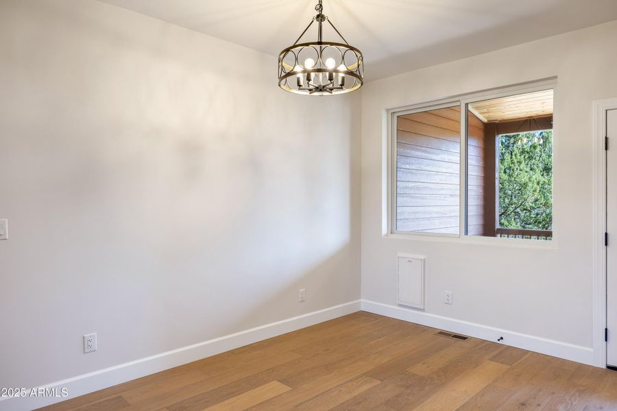 2268RoundaboutCir-HeberOvergaardAZ-16 2268RoundaboutCir-HeberOvergaardAZ-16