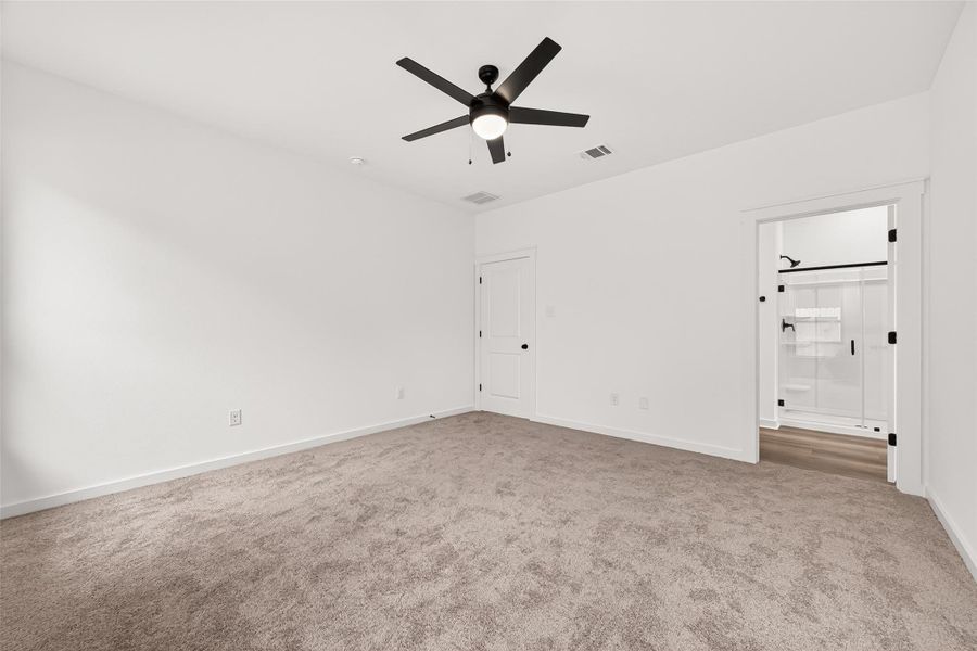 Spacious, unfurnished interior of a new home in Mostyn Springs, Magnolia (Image 28). Spacious, unfurnished interior of a new home in Mostyn Springs, Magnolia (Image 28).