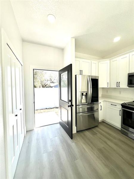 Furnished interior view inside a new home in , Tampa (Image 12).