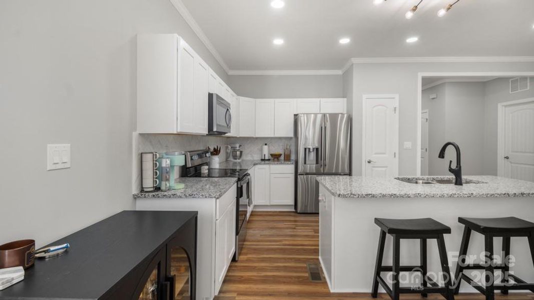 Furnished interior view inside a new home in , Kernersville (Image 16).