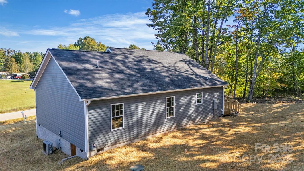 Image 39 of a home in . Image 39 of a home in .