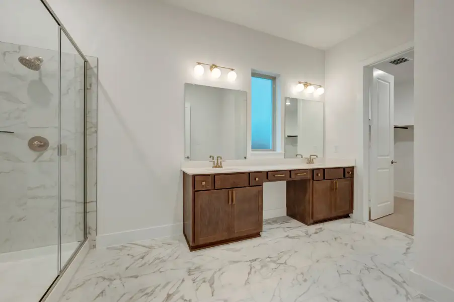 Furnished interior view inside a new home in LaPrelle, Fort Worth (Image 10).