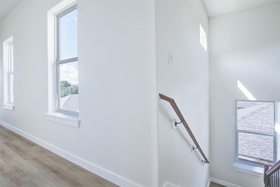 Spacious, unfurnished interior of a new home in , Galveston (Image 22).