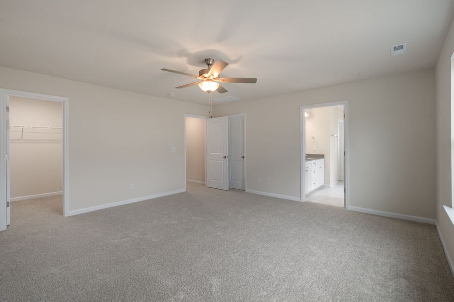 Representative unfurnished interior of a home built from the Getty by Mattamy Homes in Magnolia Park, Garner (Image 27).