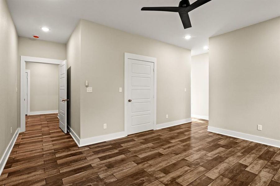 Spacious, unfurnished interior of a new home in , Pittsburg (Image 21). Spacious, unfurnished interior of a new home in , Pittsburg (Image 21).