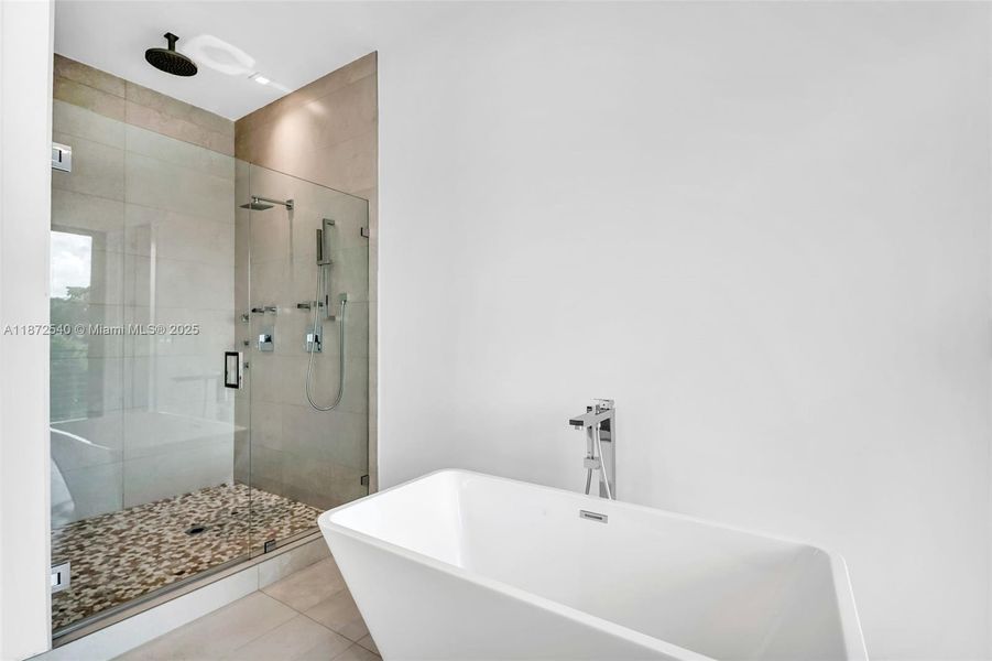 Furnished interior view inside a new home in , Weston (Image 40).