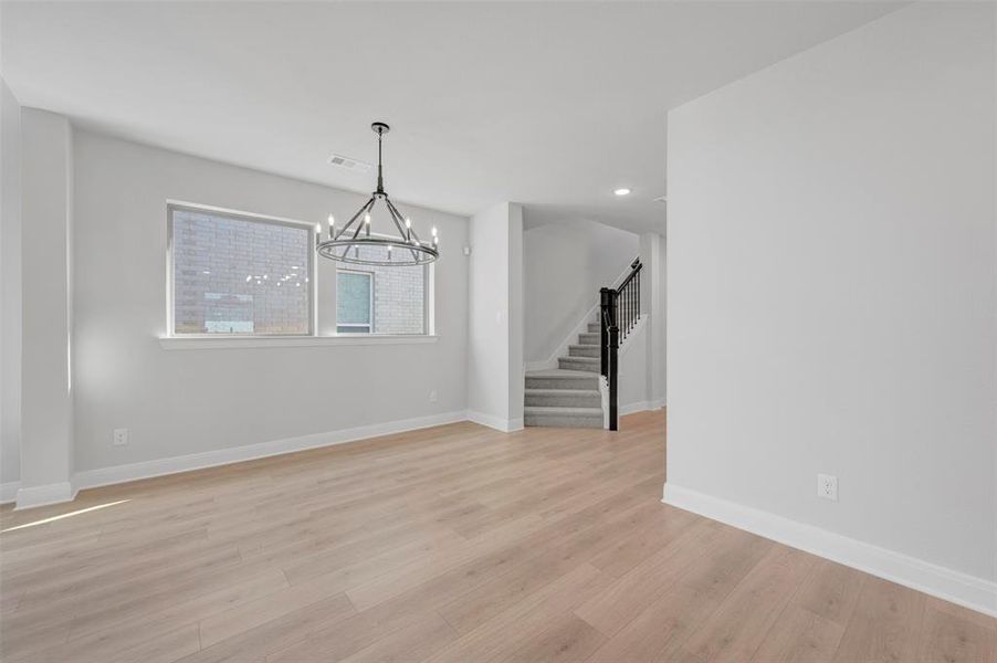 Spacious, unfurnished interior of a new home in Creekshaw – Gardens, Royse City (Image 23).