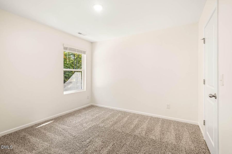 1113UmsteadGroveWay-040