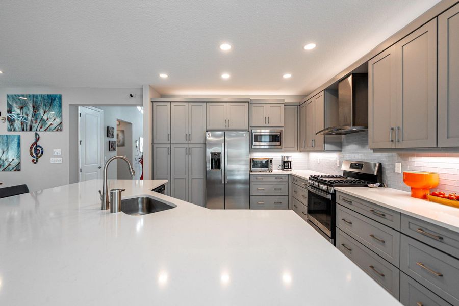Furnished interior view inside a new home in , Port St. Lucie (Image 4).