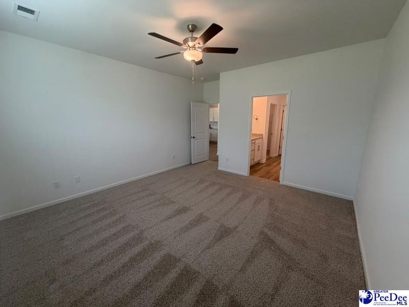 Spacious, unfurnished interior of a new home in The Grove, Florence (Image 12).