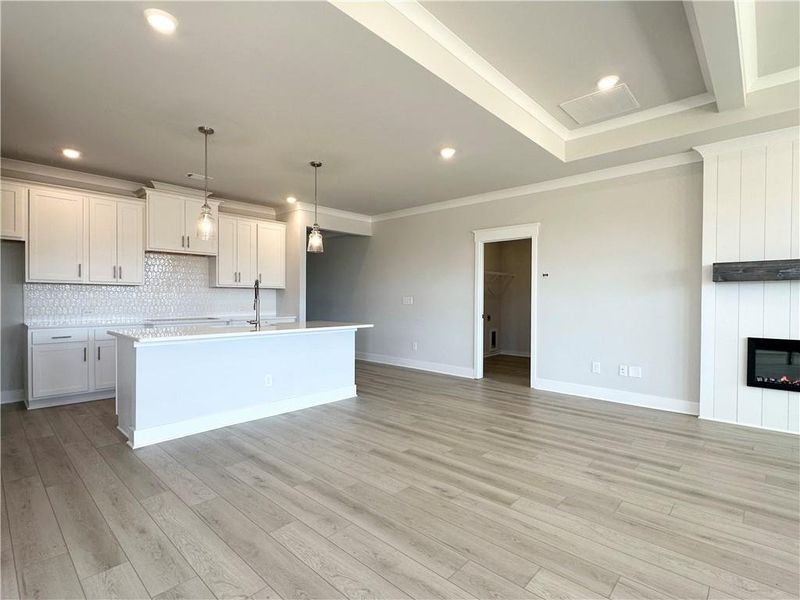 Spacious, unfurnished interior of a new home in Summerlin, Winder (Image 107).