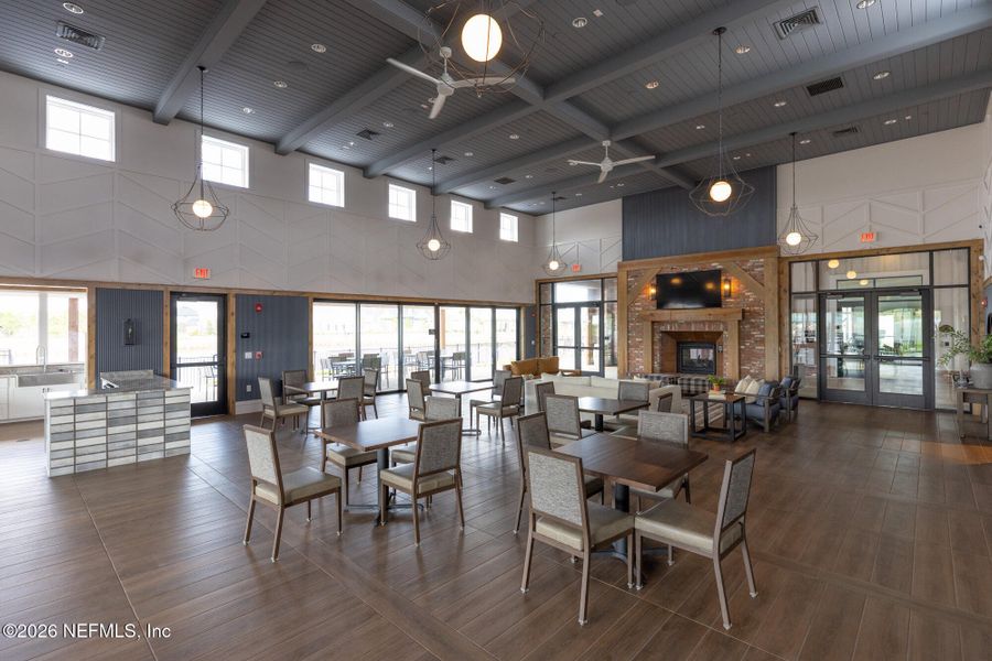 Community amenities in , Jacksonville (Image 42).