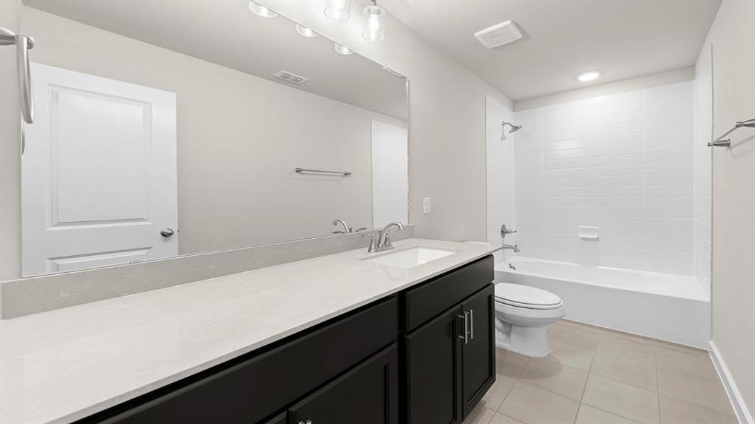 17. 1432 Waterford - 3RD Bath