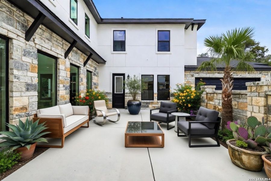 Exterior details and patio area of a home in , New Braunfels (Image 41).
