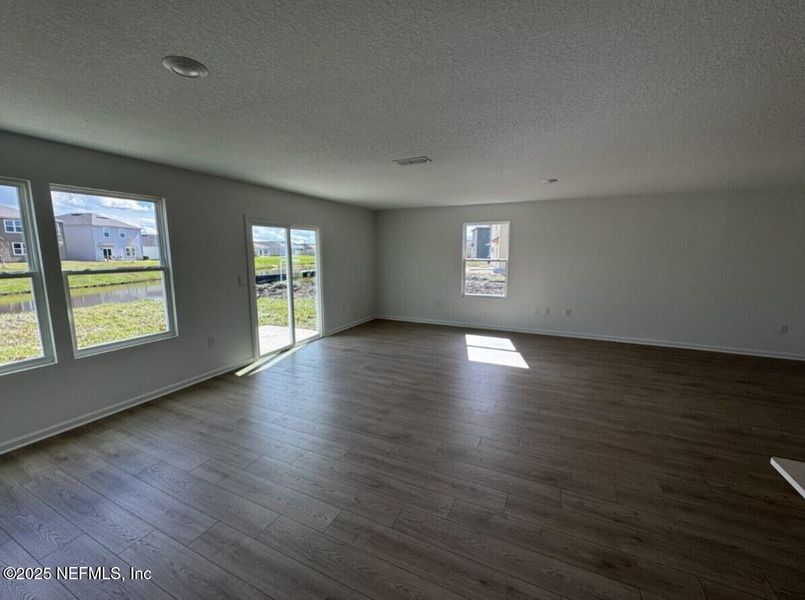 Spacious, unfurnished interior of a new home in The Arbors, Jacksonville (Image 28). Spacious, unfurnished interior of a new home in The Arbors, Jacksonville (Image 28).
