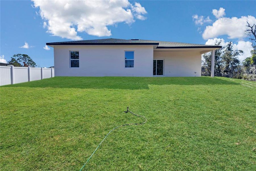 Exterior details and patio area of a home in , Ocala (Image 24).