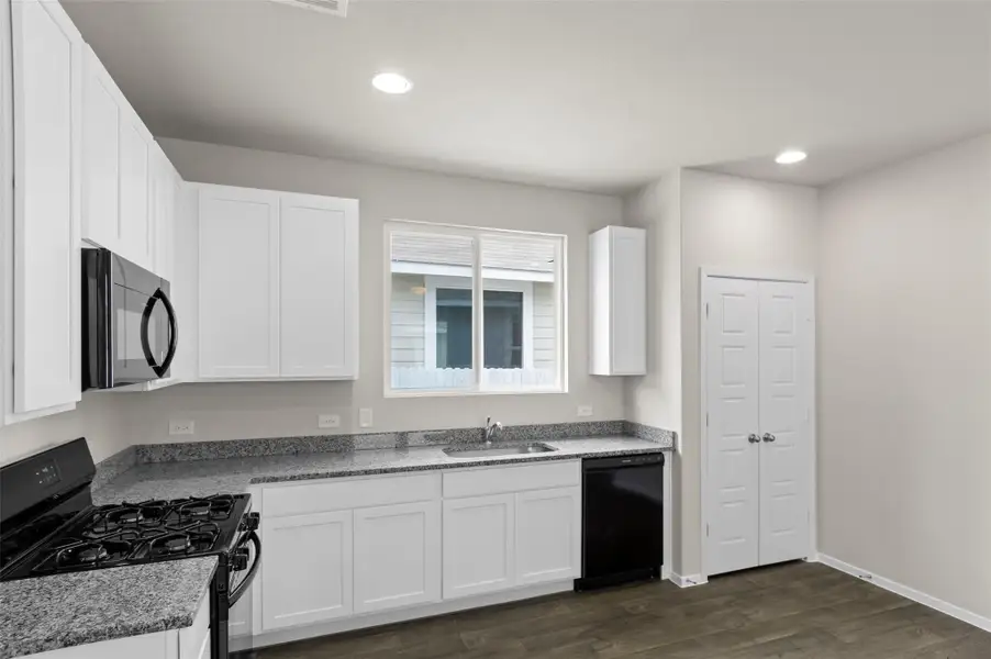 Furnished interior view inside a new home in Casetta Ranch, Kyle (Image 7).