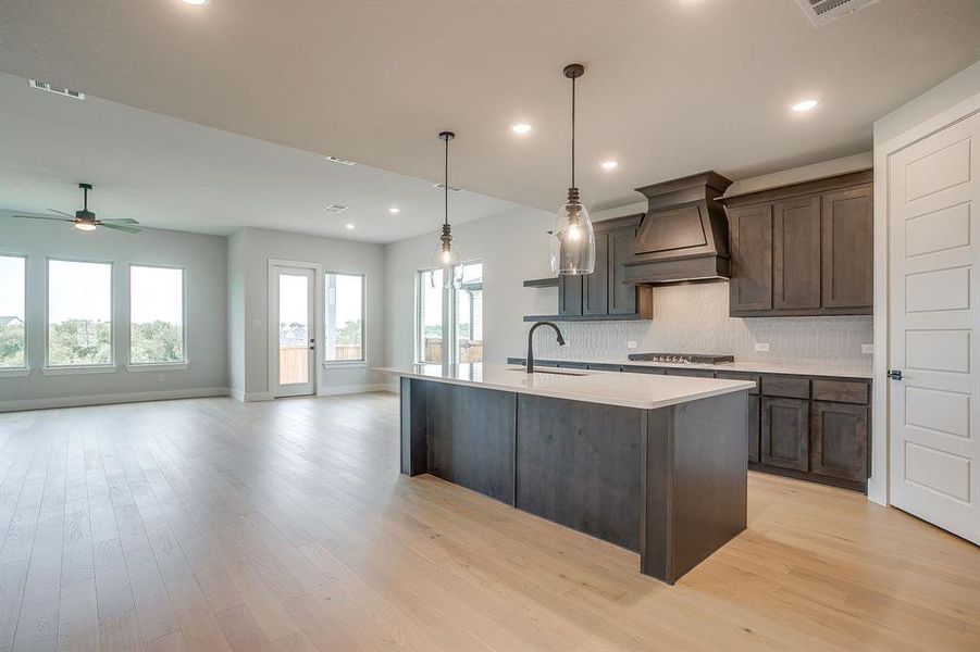 Furnished interior view inside a new home in Talon Hills, Fort Worth (Image 5). Furnished interior view inside a new home in Talon Hills, Fort Worth (Image 5).
