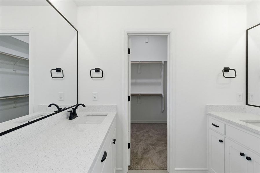 Furnished interior view inside a new home in , Lipan (Image 7).