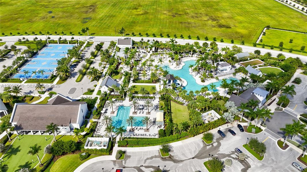 Community amenities in , Westlake (Image 46).