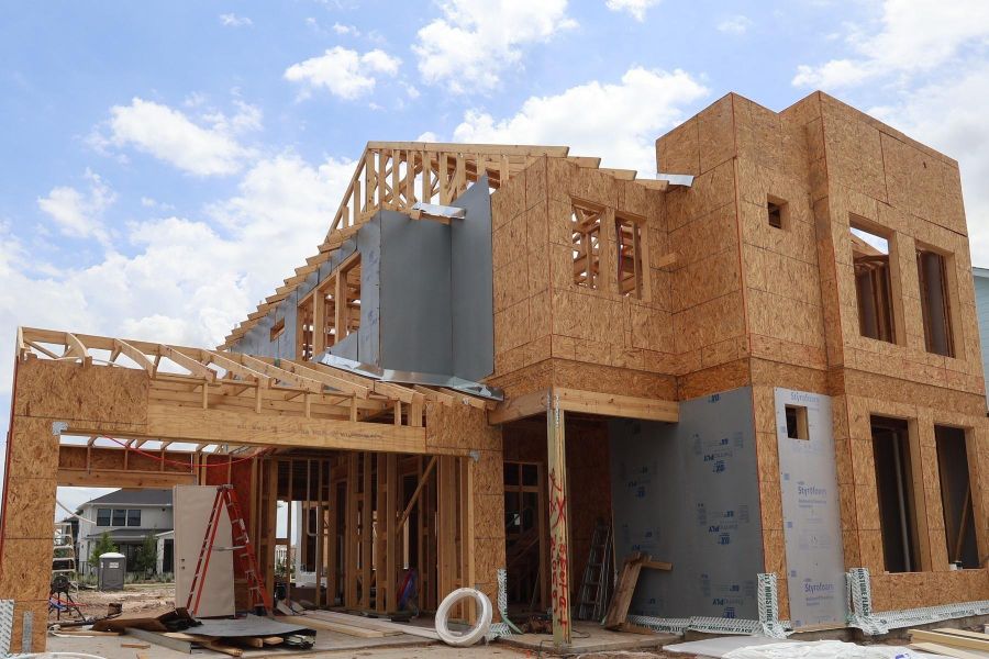 Let us show you how our advanced framing techniques have stood the test of time and allow more insulation for a quieter and more energy-efficient home. Let us show you how our advanced framing techniques have stood the test of time and allow more insulation for a quieter and more energy-efficient home.
