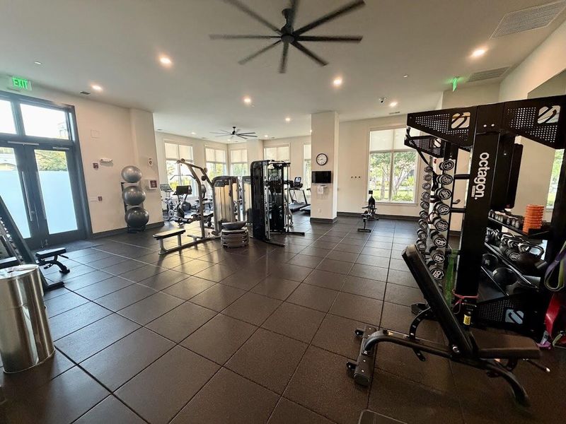 Community amenities in , Charleston (Image 54).