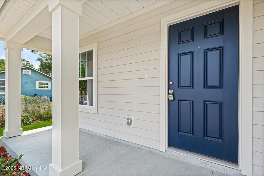 Exterior details and patio area of a home in , Jacksonville (Image 3). Exterior details and patio area of a home in , Jacksonville (Image 3).