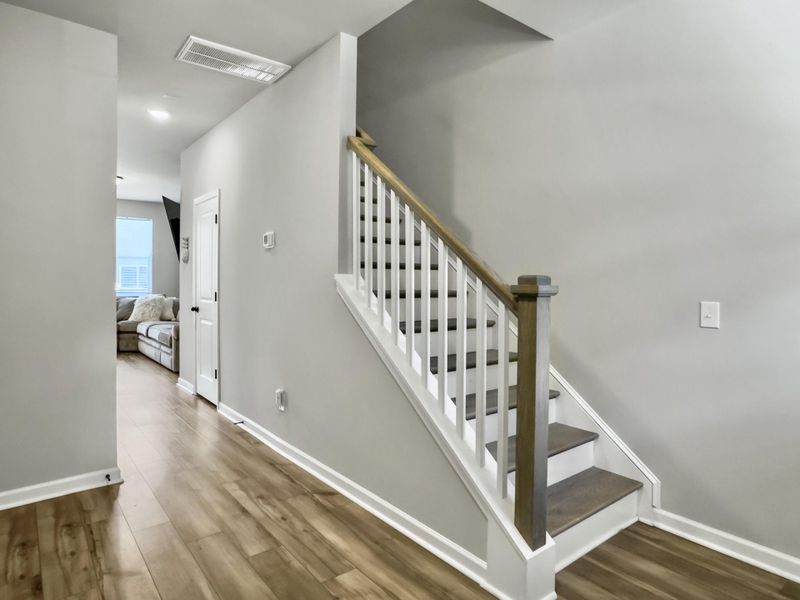 Spacious, unfurnished interior of a new home in , North Charleston (Image 14).