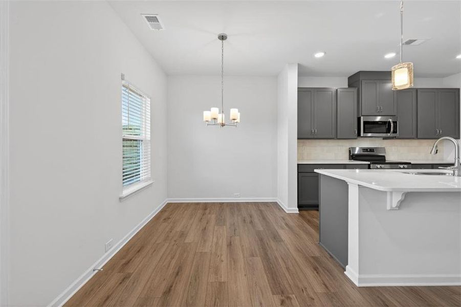 Image 52 of a home in Franklin Manor.