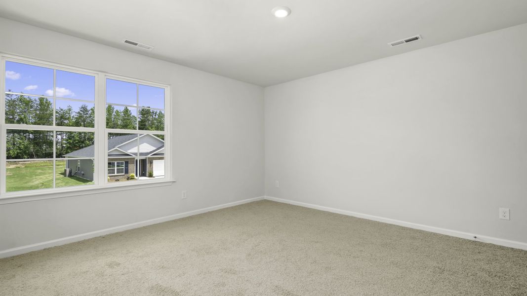 Spacious, unfurnished interior of a new home in Baymeade, Lexington (Image 25).