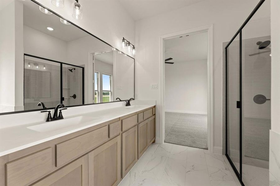 124 Evanston-Primary Suite-3 124 Evanston-Primary Suite-3