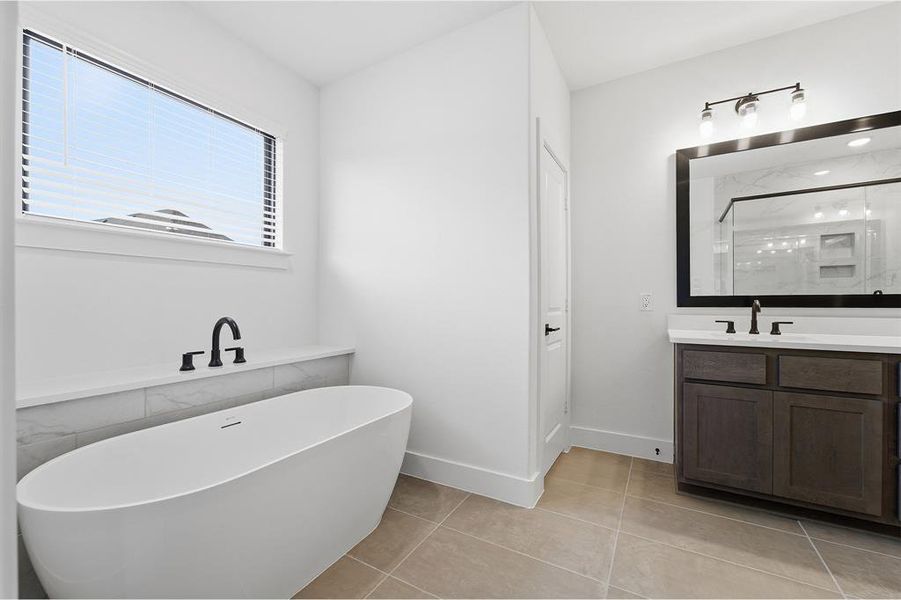 Furnished interior view inside a new home in Craig Ranch, McKinney (Image 4).