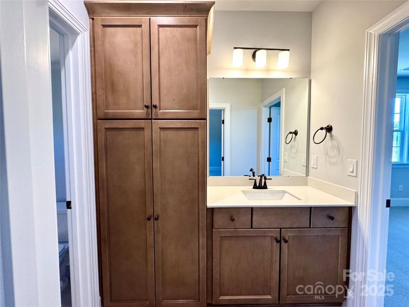 Image 33 of a home in Saddlehorn. Image 33 of a home in Saddlehorn.