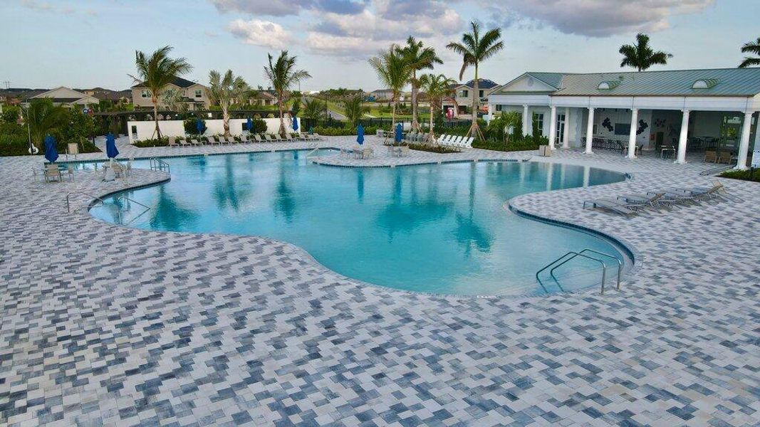 Community pool 1.jpg-SMALL