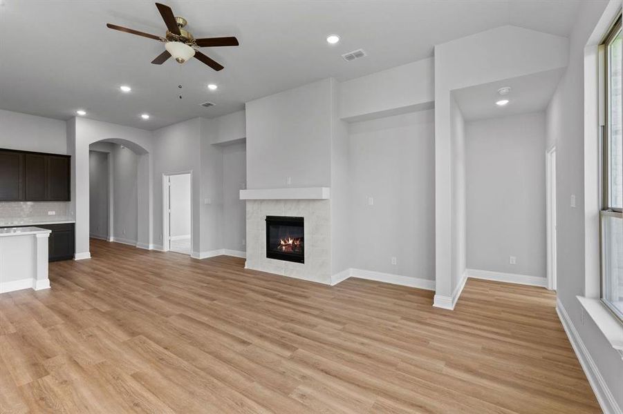 DAL_Hulen Trails_Grandview_4509 Brentfield Drive (13) DAL_Hulen Trails_Grandview_4509 Brentfield Drive (13)