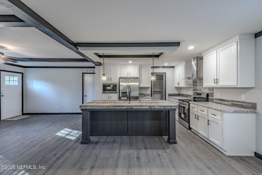 Furnished interior view inside a new home in , Callahan (Image 8).