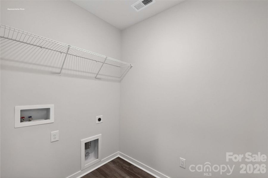 Spacious, unfurnished interior of a new home in Zion Springs, Hickory (Image 17).