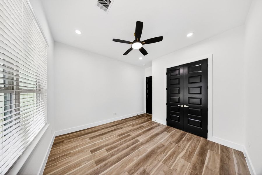 Spacious, unfurnished interior of a new home in , New Caney (Image 24).