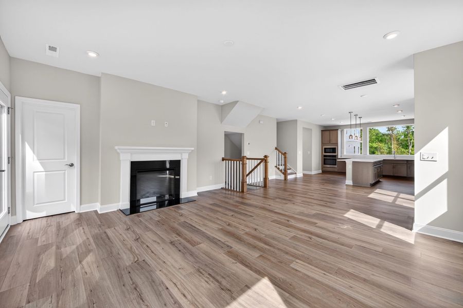 Spacious, unfurnished interior of a new home in Archer Row, Charlotte (Image 34). Spacious, unfurnished interior of a new home in Archer Row, Charlotte (Image 34).