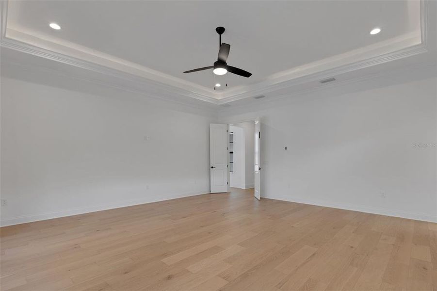 Spacious, unfurnished interior of a new home in , Lakeland (Image 37). Spacious, unfurnished interior of a new home in , Lakeland (Image 37).