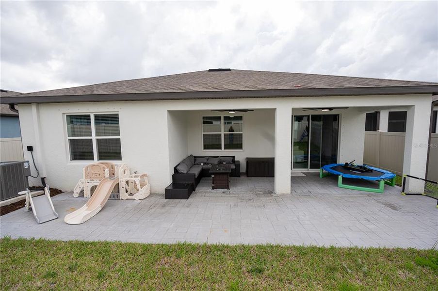 Exterior details and patio area of a home in Marwood, Ellenton (Image 31).