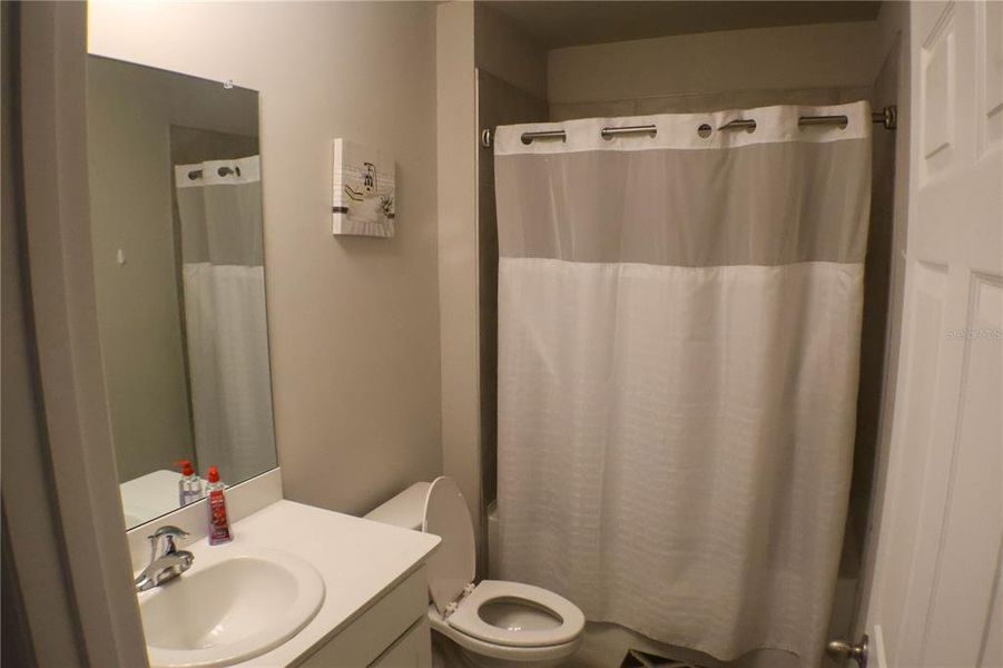 Furnished interior view inside a new home in Gulf Cove, Port Charlotte (Image 8). Furnished interior view inside a new home in Gulf Cove, Port Charlotte (Image 8).