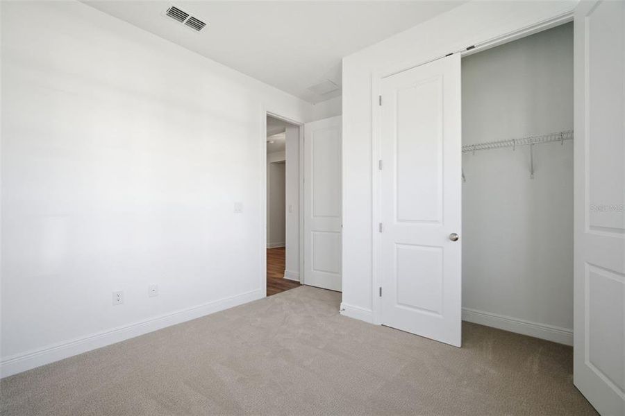 Spacious, unfurnished interior of a new home in Waterset, Apollo Beach (Image 30). Spacious, unfurnished interior of a new home in Waterset, Apollo Beach (Image 30).