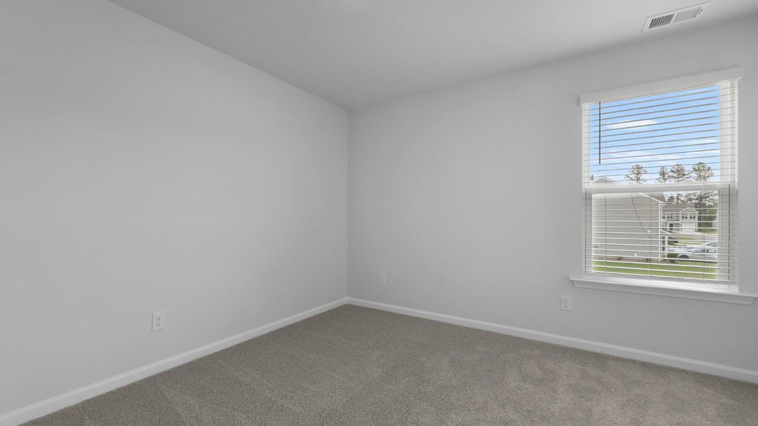 Spacious, unfurnished interior of a new home in , Summerville (Image 19).