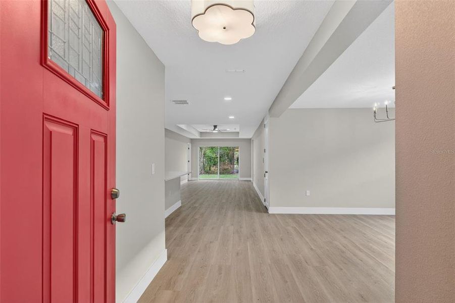 Spacious, unfurnished interior of a new home in , Orlando (Image 22).