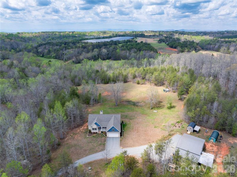 Image 42 of a home in .