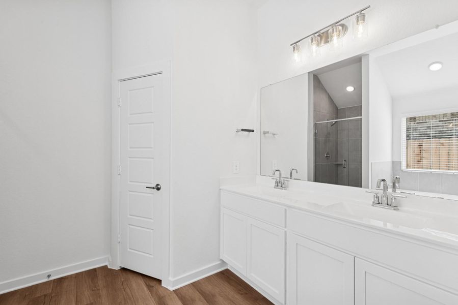 Furnished interior view inside a new home in Magnolia Ridge, Magnolia (Image 6). Furnished interior view inside a new home in Magnolia Ridge, Magnolia (Image 6).