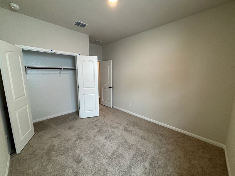 Spacious, unfurnished interior of a new home in Cannon Ranch 45s, Dripping Springs (Image 29).