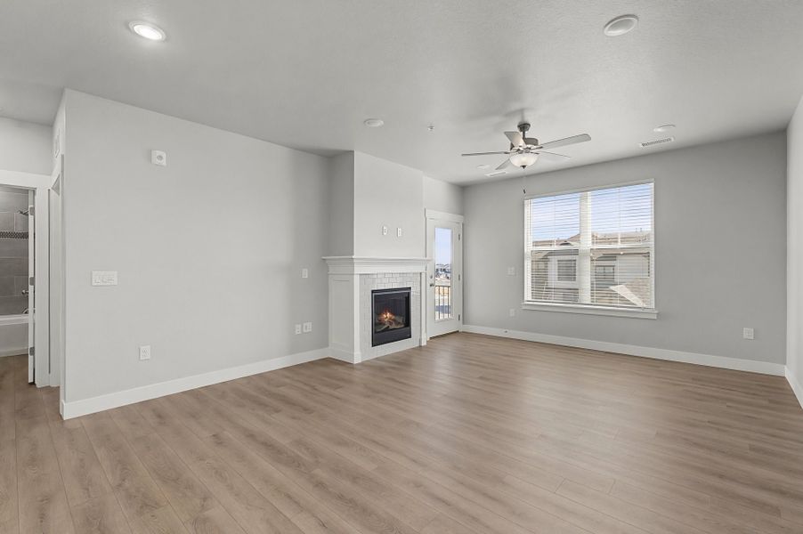 Spacious, unfurnished interior of a new home in Highlands at Fox Hill, Longmont (Image 8). Spacious, unfurnished interior of a new home in Highlands at Fox Hill, Longmont (Image 8).