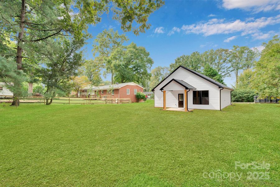 Image 20 of a home in .